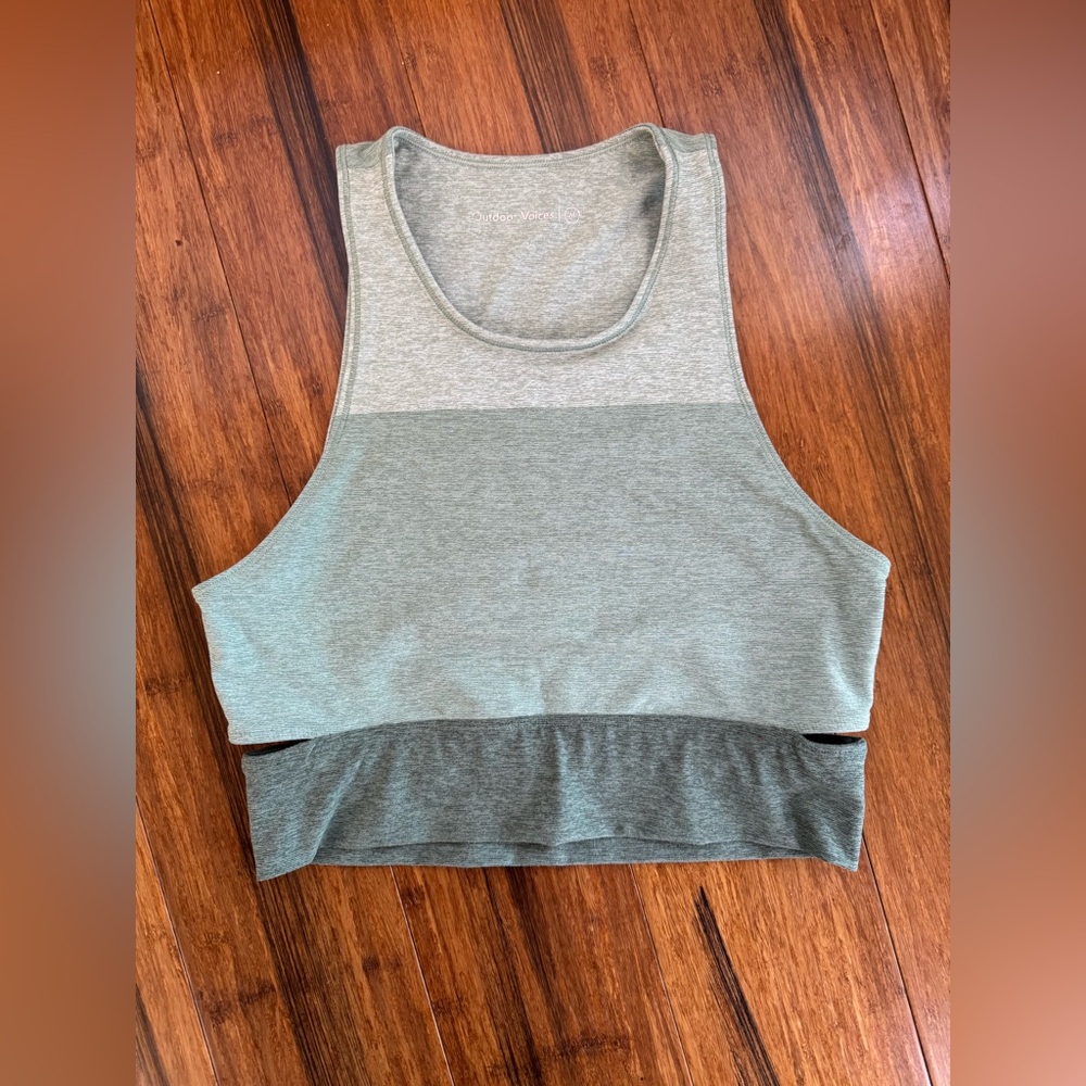 OUTDOOR VOICES bra tank green | size M